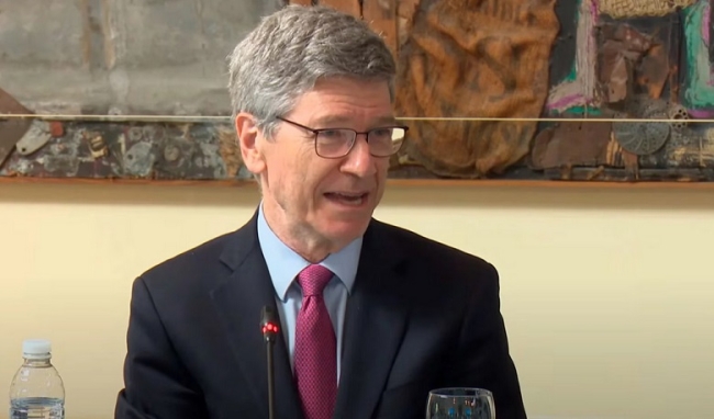 «Nuestros políticos se han vendido al lobby israelí» afirmó Jeffrey Sachs