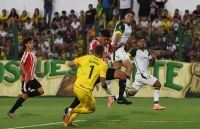 Torneo apertura de la Liga Profesional de Fútbol: Defensa y Justicia empató sin goles con Estudiantes