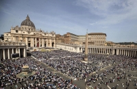 El Vaticano se prepara para el funeral del papa Francisco, en la plaza de San Pedro