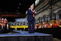 Donald Trump duplicará los aranceles sobre las importaciones de acero a EE.UU.