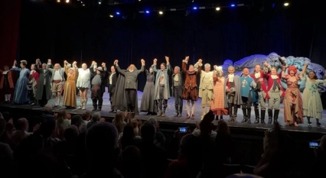 Estrenó «Cyrano» en el Teatro Tronador de Mar del Plata