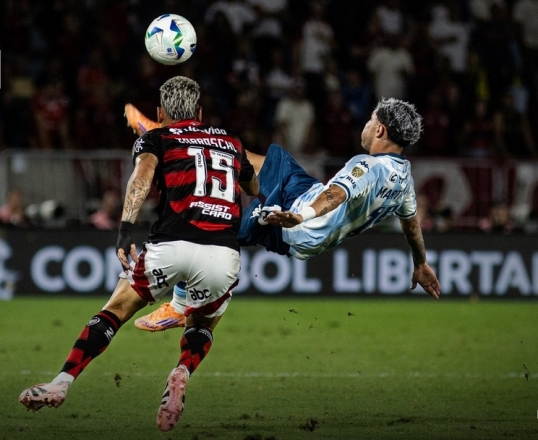 Copa Libertadores: Racing recibe a Flamengo, por un lugar a la final