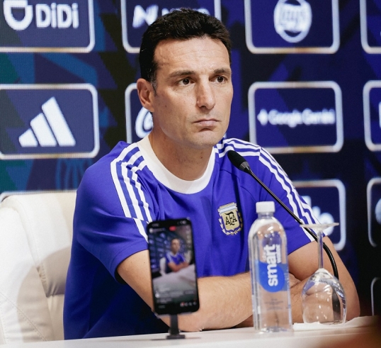 Lionel Scaloni: “Nos gusta jugar con rivales que vengan con ilusión”