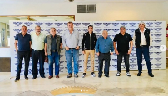 Sindicatos lanzaron la «Mesa Nacional del Transporte» para enfrentar las políticas del gobierno