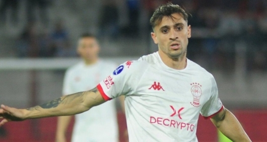 Independiente, se colocó al frente de la carrera por Walter Mazzanti