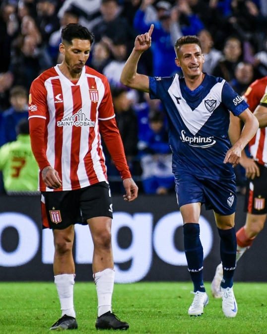 Torneo apertura de la Liga Profesional de Fútbol: Estudiantes enfrenta a Vélez