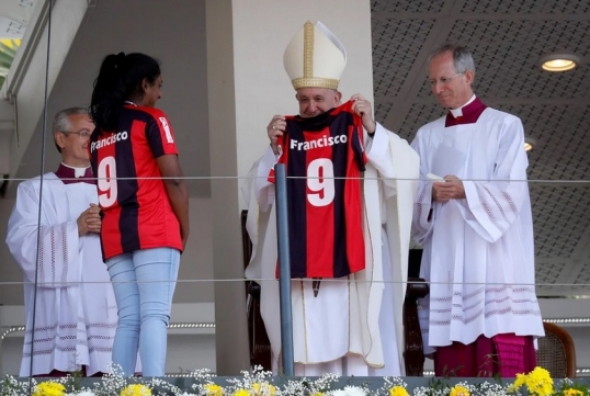 San Lorenzo despidió al papa Francisco