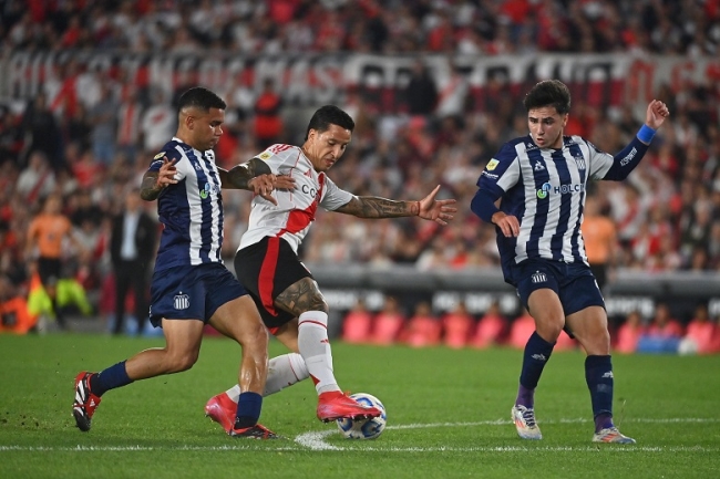 Torneo clausura de la Liga Profesional de Fútbol: River visita a Talleres