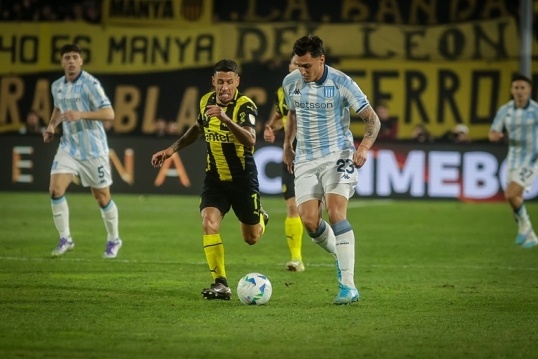 Copa Libertadores: Racing enfrenta a Fortaleza, buscando un lugar en cuartos de final