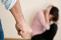 En el 2024 en Argentina hubo cerca de 300 femicidios