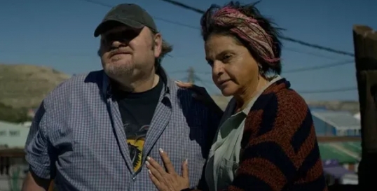 Se estrena el film «El Señor de las Ballenas», con Osvaldo Laport, Malena Solda, Carlos Kaspar