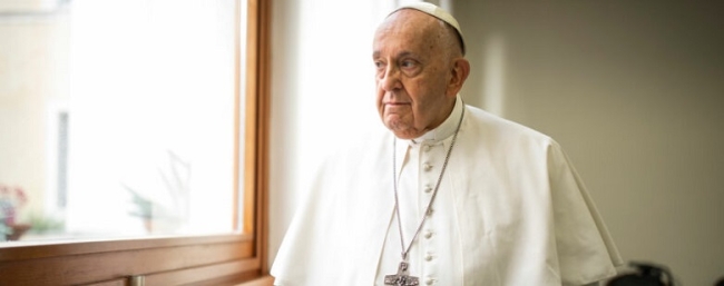 Francisco sigue estable y en recuperación tras la neumonía bilatera