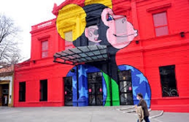 Si te quedás en la ciudad, podés ver cine gratis