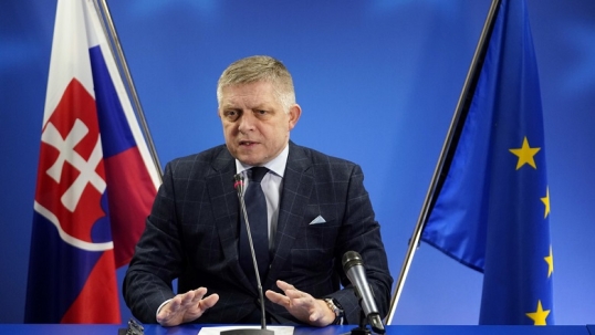 Por la suspensión del tránsito de gas ruso: Eslovaquia evaluará represalias contra Ucrania