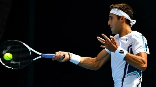 ATP 500 de Halle: Tomás Etcheverry eliminó al ruso Andrey Rublev y pasó a cuartos de final