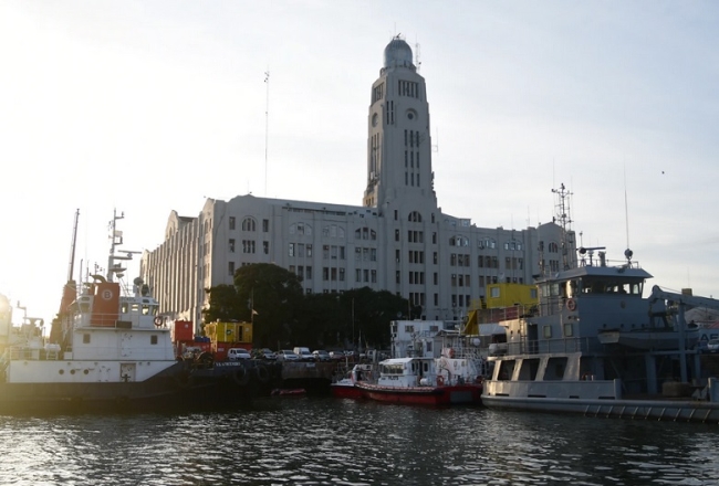 Uruguay: La justicia ordenó buscar restos de desaparecidos de la dictadura en un predio de la Armada