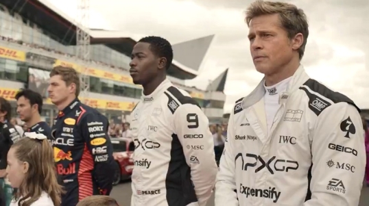 Estrenan el film «F1», con Brad Pitt, Kerry Condon, Javier Bardem