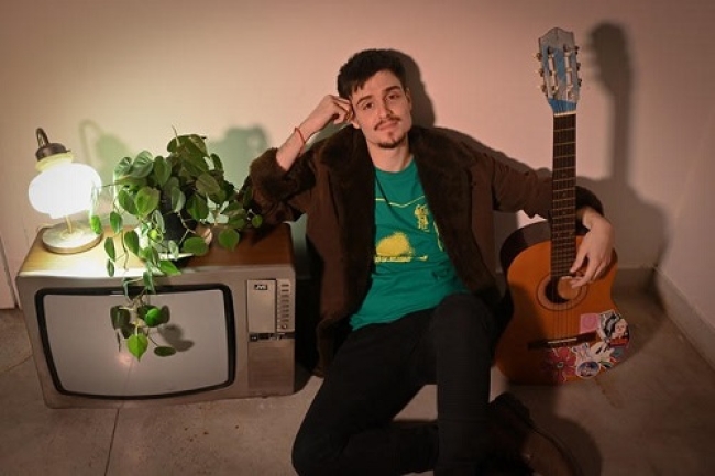 Ulises Butrón presentará su primer material discográfico "Microteatro"