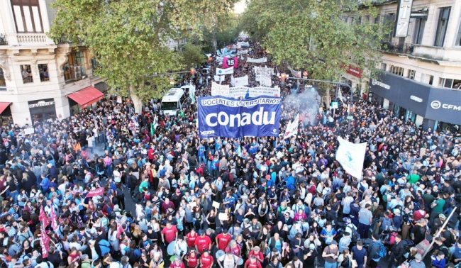 CONADU convocó a una nueva Marcha Federal para profundizar el reclamo salarial y presupuestario