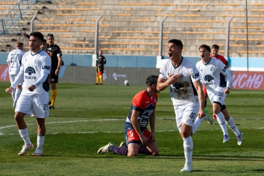 Copa Argentina: Independiente Rivadavia eliminó a Central Córdoba de Rosario