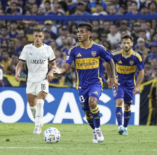 Torneo apertura de la Liga Profesional de Fútbol: Boca recibe a Independiente