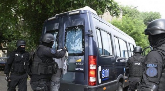 Hay malestar en los policías federales que viajan a Rosario para combatir a los narcos