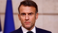 Francia: Tras la renuncia del primer ministro, Macron descarta renunciar