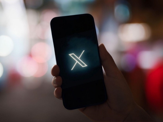 Francia exige a la red social X acceso a sus algoritmos y datos de todas las publicaciones de sus usuarios