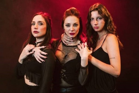 Estreno: En “Todo mi cuerpo pertenece a la noche” en el Centro Cultural de la Cooperación