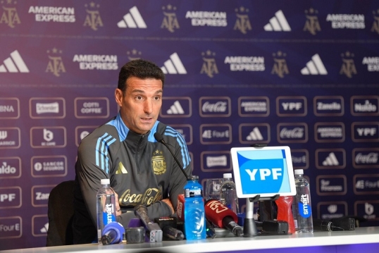 Scaloni presentó la prelista de la Selección Argentina para últimas fechas de las Eliminatorias