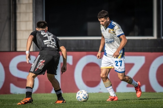 Torneo clausura de la Liga Profesional de Fútbol: Rosario Central enfrenta a Deportivo Riestra