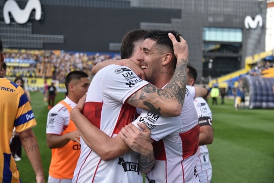 Primera Nacional: Deportivo Morón venció a Atlanta y es finalista