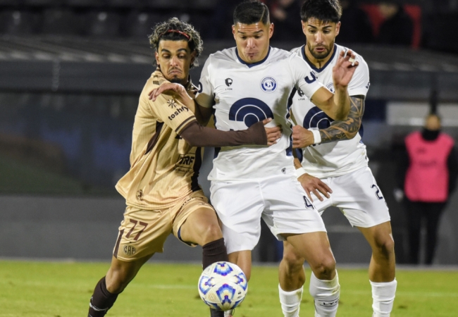 Copa Argentina: Independiente Rivadavia Mendoza superó a Platense y paós a los octavos de final