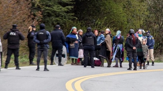 Bariloche: Comienza el juicio a dos comunidades mapuches por «usurpación» de tierras