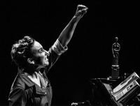 Christiane, el unipersonal sobre la primera mujer que integró la Academia Nacional de Medicina