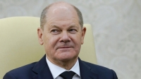 Olaf Scholz agradece a EE.UU. por «la liberación» de Alemania del nazismo y desde Rusia responden