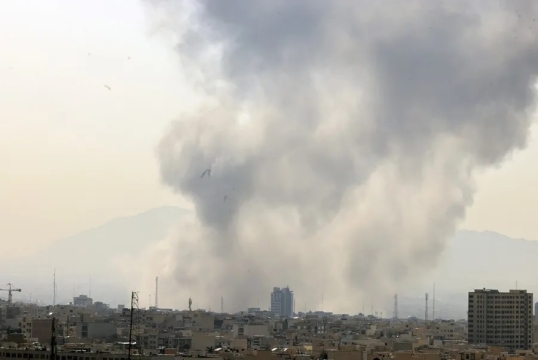 Israel y EE.UU. lanzan un ataque contra «decenas de objetivos militares» en Irán