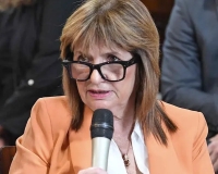 Patricia Bullrich adelantó la presentación de su declaración jurada y Manuel Adorni sigue esperando