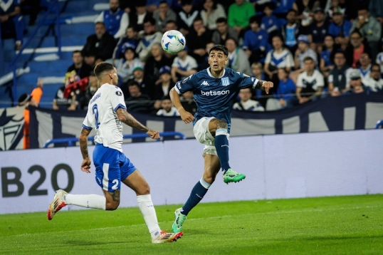 Copa Libertadores: Racing, le ganó por 1-0 a Vélez