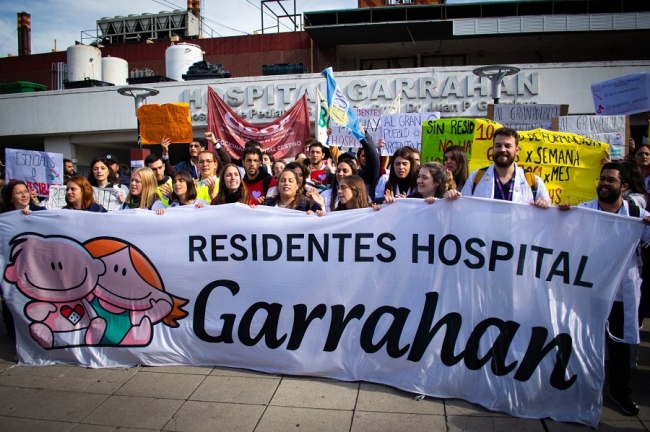 Residentes del Garrahan, se ven obligados a cesar el paro y retornan a su trabajo