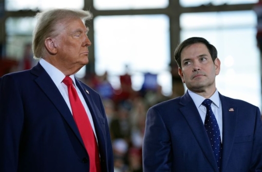 Donald Trump piensa en el senador Marco Rubio, como secretario de Estado