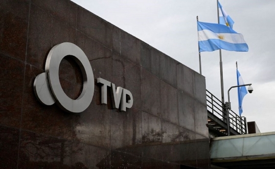 El Gobierno lanzó un plan de retiro voluntario para el personal de la Televisión Pública y Radio Nacional